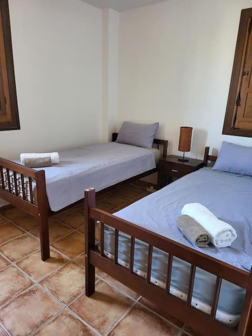 Casa De Flores ตอร์เรเวียคา ภายนอก รูปภาพ